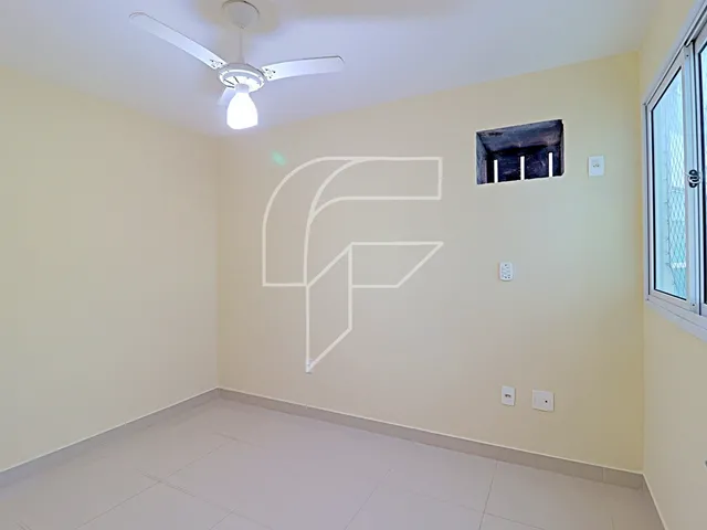 Imagem 4: Apartamento à venda de 3 quartos, 1 suíte, varanda com vista para montanhas, localizado