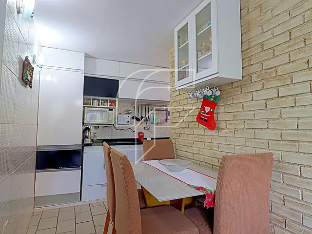 Imagem 2: Apartamento duplex de 2 quartos em condomínio fechado com área de lazer em Nova