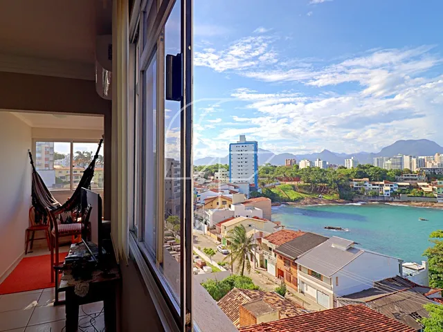 Imagem 3: Apartamento com 2 quartos + DCE integrado à venda na Praia das Virtudes, no centro de