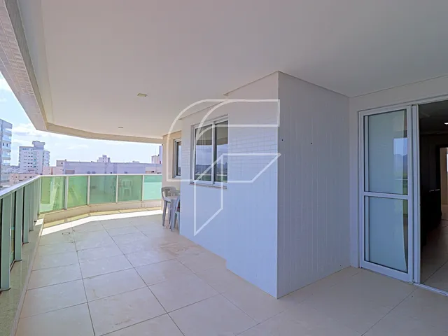 Imagem 4: Edifício Helio Rosa apartamento de 3 quartos a venda frente para o mar na Praia do Morro