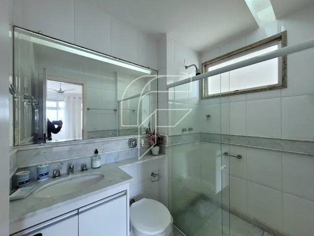 Imagem 10: Apartamento alto padrão com 5 quartos sendo 1 suíte master com vista para o mar na Orla