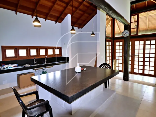 Imagem 7: Casa Rústica e Luxuosa, de 3 quartos, 2 suítes, vários ambientes na beira da Mata