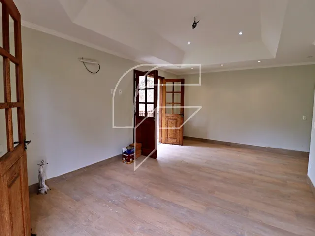 Imagem 13: Casa Rústica e Luxuosa, de 3 quartos, 2 suítes, vários ambientes na beira da Mata