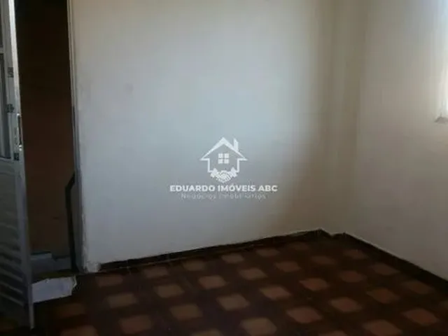 Imagem: Ref 2076. Casa 2 Dormitórios. Ótima Localização