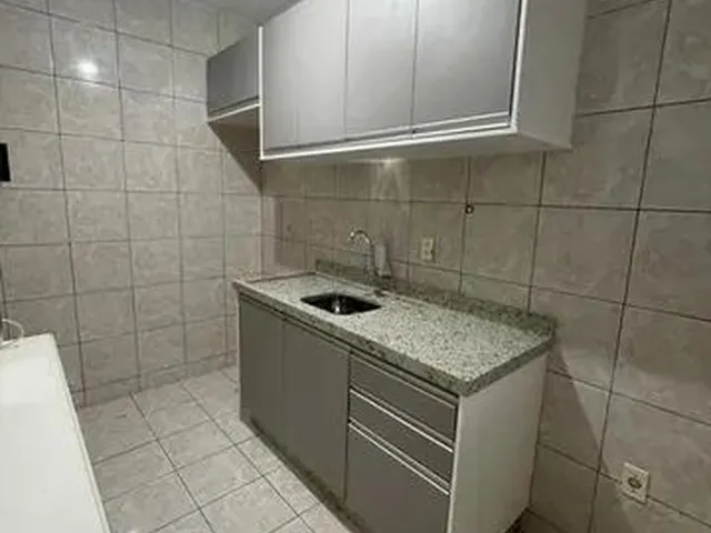 Imagem 10: Apartamento para Aluguel Apartamento de 2 Dormitórios com Garagem em Coqueiros