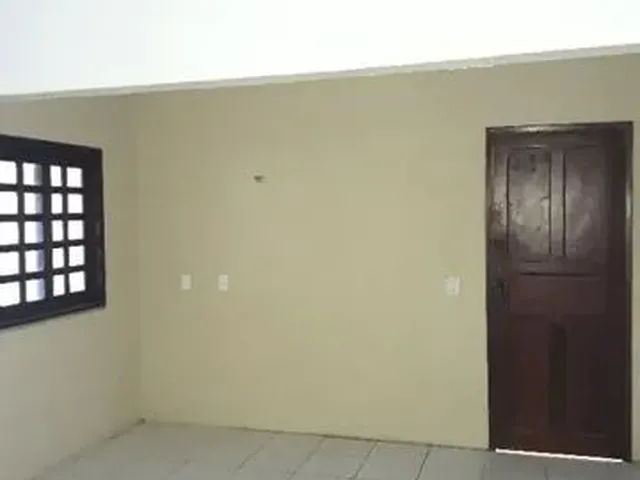 Imagem 9: Casa Comercial na Av. Edilson Brasil Soares