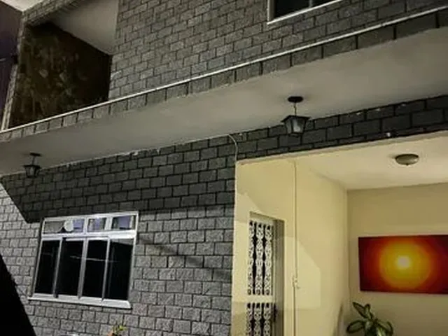 Imagem 1: Duas Casas - Mesmo Terreno