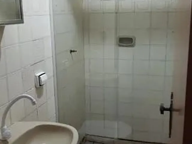 Imagem 2: Alugo Casa de 3 Quartos em Condomínio Fechado