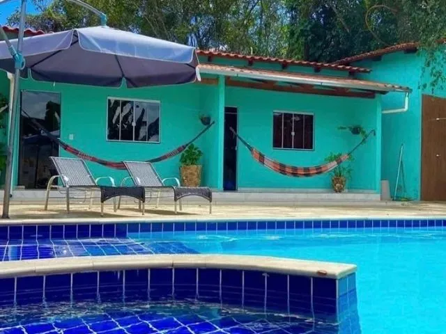 Imagem: Casa com 4 Suítes - Acomodam Até 12 Pessoas