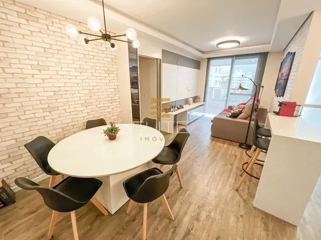 Imagem: O apartamento possui 2 Dormitórios, 2 Suítes, 3