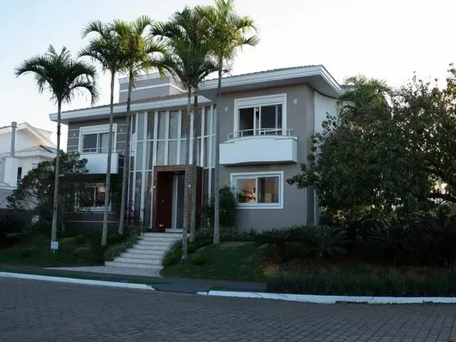 Imagem 1: Linda Casa com 05 Suítes, em Jurerê Internacional - Florianópolis