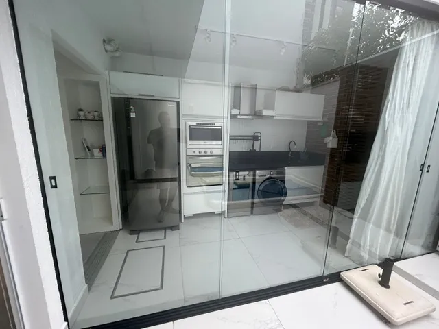 Imagem 5: Sobrado com 3 Suítes todo decorado e mobiliado no centro de Balneario Camboriu