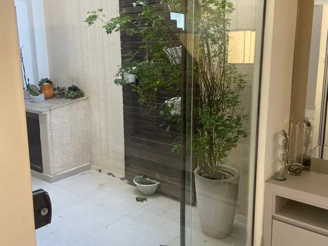 Imagem 2: Lindo Sobrado no centro de Camboriu todo equipado e decorado