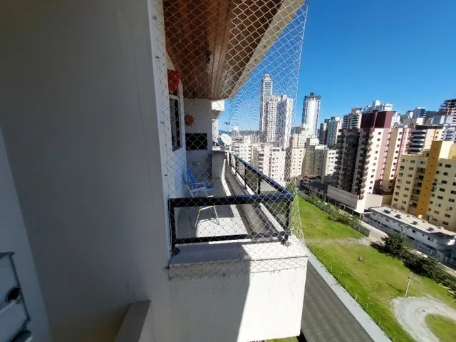 Imagem 16: Apartamento de 2 Dormitorios sacada com churrasqueira - Split e internet a 150 m da praia