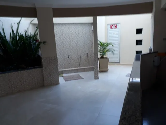 Imagem 6: Apartamento de 2 Dormitorios sacada com churrasqueira - Split e internet a 150 m da praia
