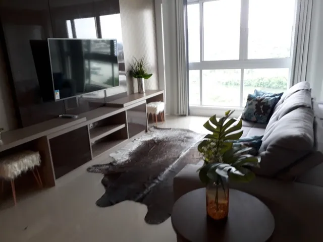 Imagem 9: 4 Suítes na Quadra do mar na Barra Sul Finamente Mobiliado e Decorado - 100 m do mar
