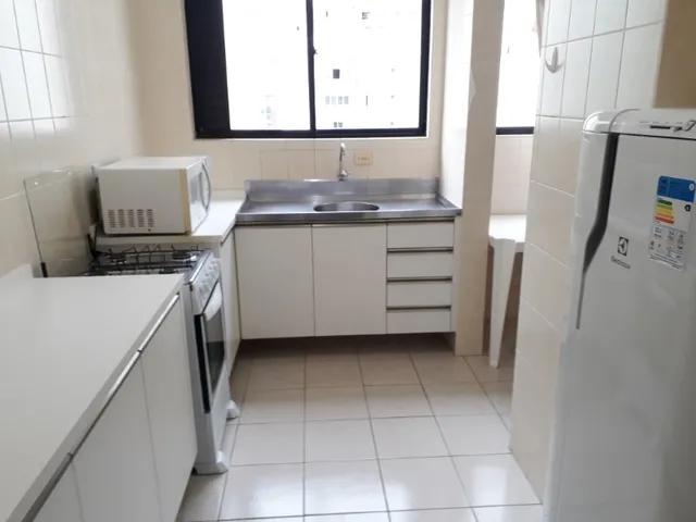 Imagem 4: Apartamento com 2 Dormitorios(1 suite) para Locação de Temporada a 100 m da praia no