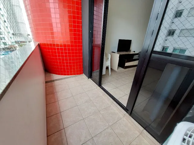 Imagem 8: Apartamento com 2 Dormitorios(1 suite) para Locação de Temporada a 100 m da praia no