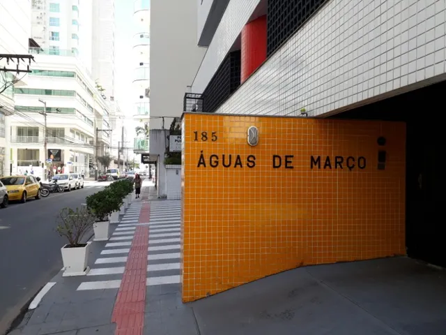 Imagem 7: Apartamento com 2 Dormitorios(1 suite) para Locação de Temporada a 100 m da praia no