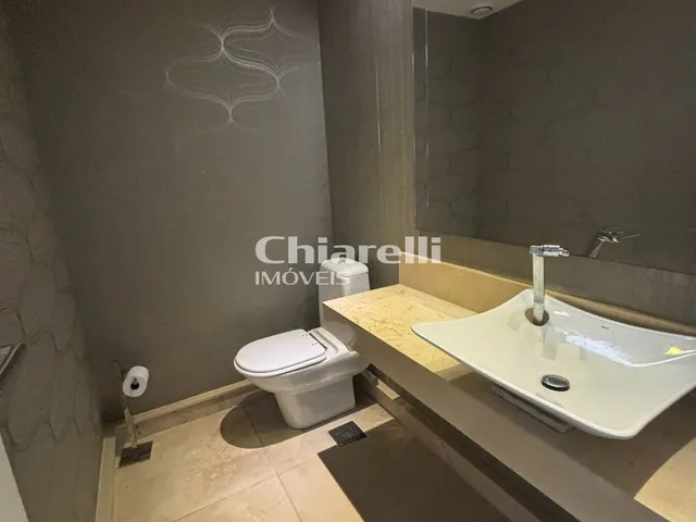Imagem 4: Imóvel de luxo em Icaraí: Apartamento de 4 quartos, 4 suítes, 4 vagas e 290m² à