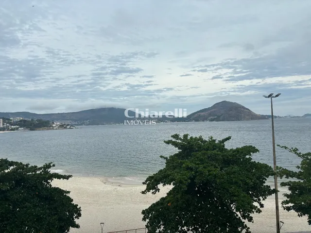 Imagem 12: Imóvel de luxo em Icaraí: Apartamento de 4 quartos, 4 suítes, 4 vagas e 290m² à