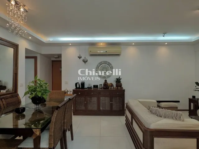Imagem: O apartamento possui 4 Dormitórios, 3 Suítes, 6