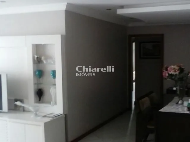 Imagem 4: Oportunidade a 1 quadras da Praia de Icaraí em edificio moderno com 2 por andar, ótimo
