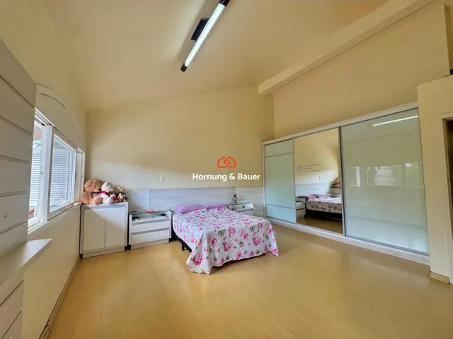 Imagem 4: Casa à venda no Centro de Campo Bom - Com Piscina e Área Gourmet!