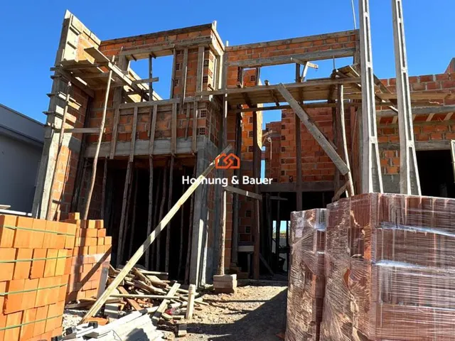 Imagem 2: Casa - Sobrado em Construção em Campo Bom, Metzler