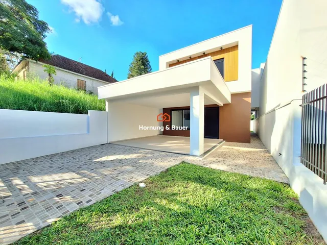Imagem 3: Casa à Venda no Bairro Hamburgo Velho, em Novo Hamburgo - Com 1 Suíte master e 2