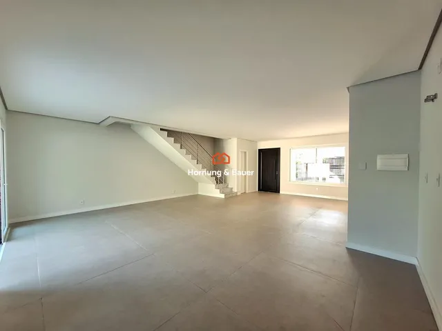 Imagem 5: Casa à Venda no Bairro Hamburgo Velho, em Novo Hamburgo - Com 1 Suíte master e 2