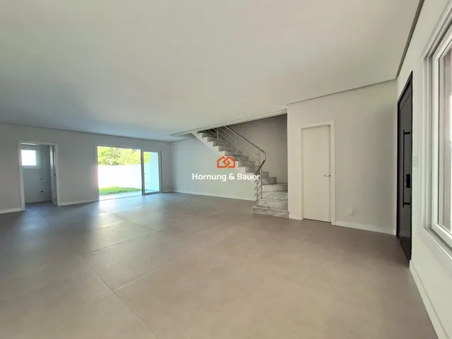 Imagem 6: Casa à Venda no Bairro Hamburgo Velho, em Novo Hamburgo - Com 1 Suíte master e 2