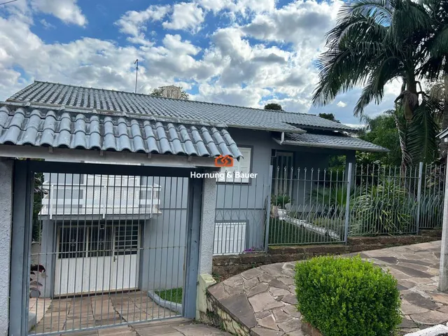 Imagem: Casa com 3 Dormitórios e Piscina À Venda