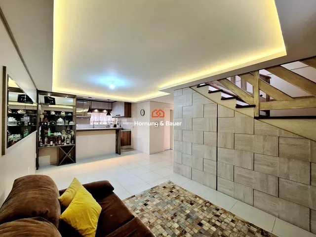 Imagem 9: Casa Semimobiliada à venda em Novo Hamburgo, bairro Petrópolis - Com Quiosque e Piscina!