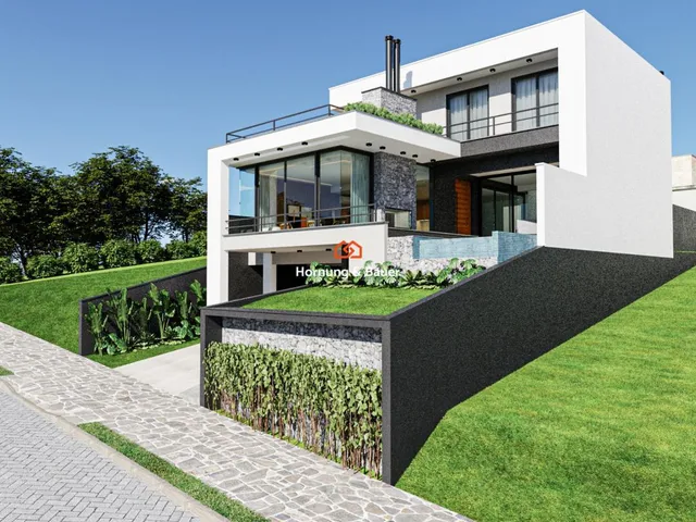 Imagem 15: Casa de Luxo com Piscina e Suíte Master em Colina do Sol, Campo Bom