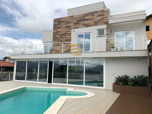 Imagem: Casa 03 Suítes Bairro Agronômica - Florianópolis