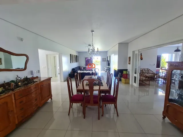 Imagem 11: Casa de Alto Padrão à Venda em Ivoti, no Bairro Cidade Nova - Com Suíte e Piscina!