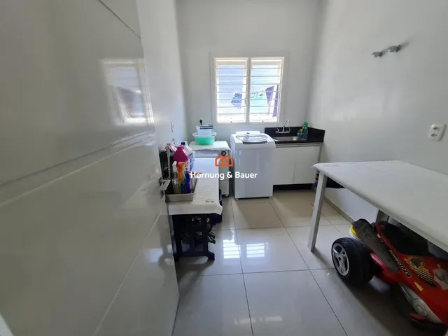 Imagem 13: Casa de Alto Padrão à Venda em Ivoti, no Bairro Cidade Nova - Com Suíte e Piscina!