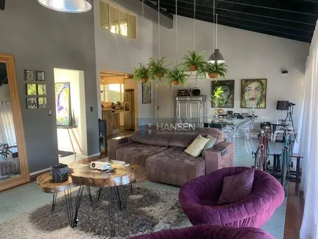 Imagem 12: Casa com 5 Dormitórios À Venda, 420 M² por R$ 1.980.000,00 - América - Joinville/Sc