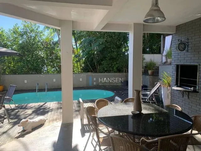 Imagem 10: Casa com 5 Dormitórios À Venda, 420 M² por R$ 1.980.000,00 - América - Joinville/Sc