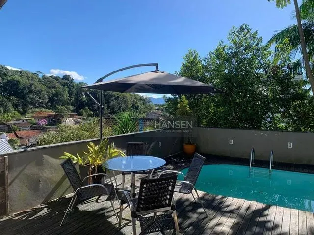 Imagem 6: Casa com 5 Dormitórios À Venda, 420 M² por R$ 1.980.000,00 - América - Joinville/Sc