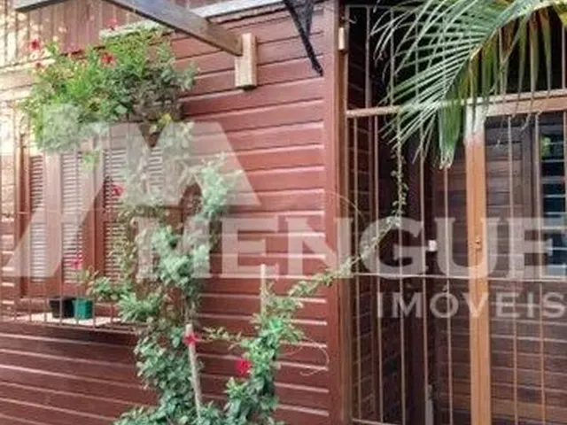 Imagem: Casa com 02 Dormitórios 1 Suíte e 3 Vagas