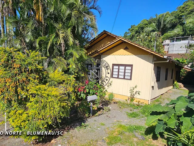 Imagem: Casa de Madeira no Salto do Norte em Blumenau/SC