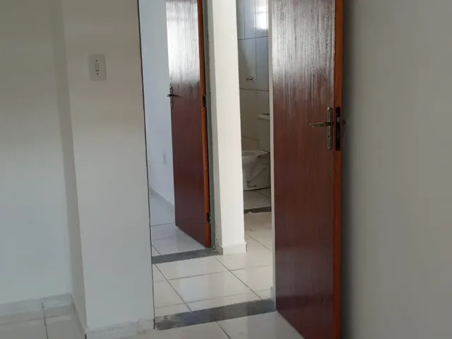 Imagem 2: ? OPORTUNIDADE! Casa de 2 Quartos com 2 Vagas em Esmeraldas! ?