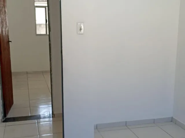 Imagem 3: ? OPORTUNIDADE! Casa de 2 Quartos com 2 Vagas em Esmeraldas! ?