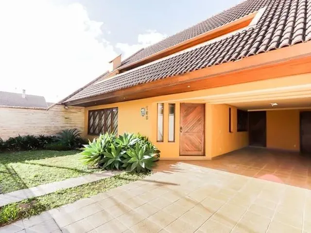 Imagem: Casa com 4 Dormitórios À Venda, 309 M²