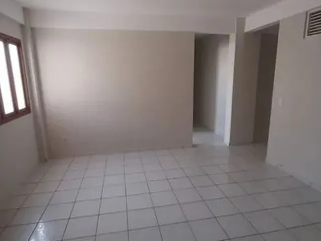 Imagem 7: Apartamento com 3 Dormitórios À Venda, 105 M² por R$ 230.000,00 - Tirol - Natal/Rn