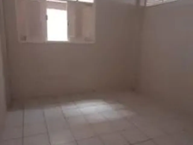 Imagem 2: Apartamento com 3 Dormitórios À Venda, 105 M² por R$ 230.000,00 - Tirol - Natal/Rn