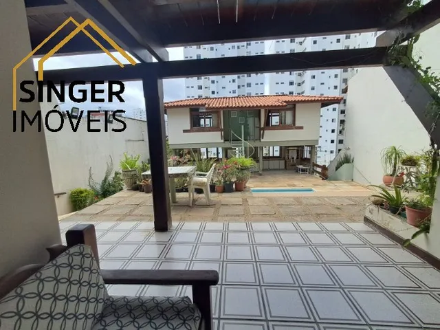 Imagem 7: Casa Duplex à Venda no ITAIGARA, Salvador/BA: 5 Suítes, 479m² no > Suíte Master com