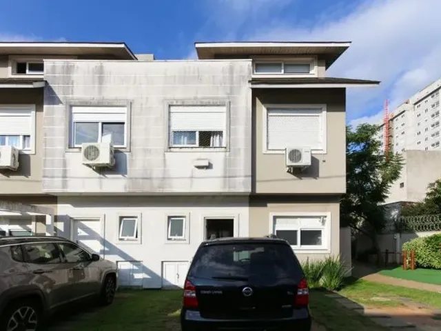 Imagem 2: Casa com 3 Quartos para Alugar no Bairro Centro com 180M²